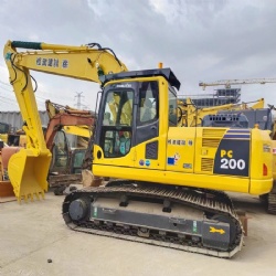 KOMATSU PC200-8N1