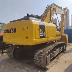 Komatsu pc200-7