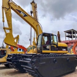 320C Amphibious excavator