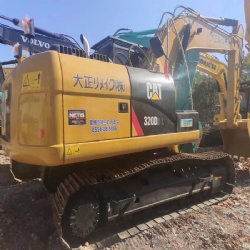 CAT 320D2L