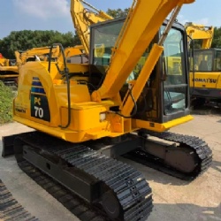 KOMATSU PC70-8