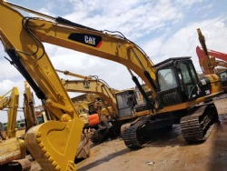 CAT 330D